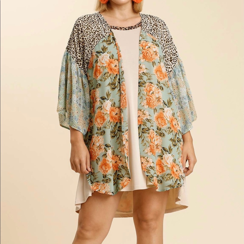 PLUS- 2XL Print Mixed Kimono with Ruffle Sleeves